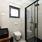 Nyaraló Arba *